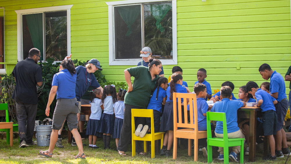 Stroud Center teach a watershed education workshop for children in Belize.
