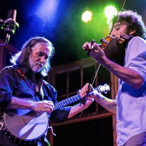 Mark and Jordan Rast playing banjo and fiddle.