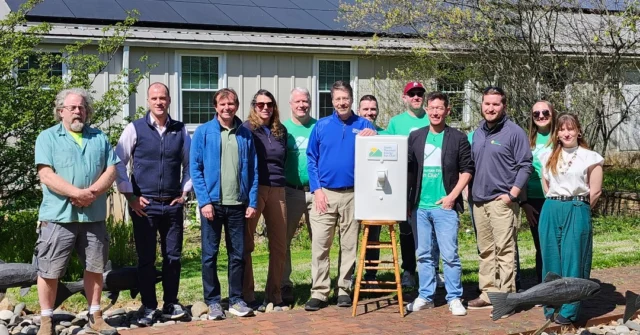 Today was a beautiful day to "Flip the Switch" at the Stroud Center! 

A grant from @greenmtnenergy provided a new rooftop solar array for the @stroudcenter. With help from @paradiseenergysolutions and the ☀️ we can provide an additional 55kW to the power grid.

📰Read more using link in bio.

#Sustainability #Freshwater #Green #EnvironmentalProtection 
#Partnerships #BrandywineValley
#FlipThatSwitch