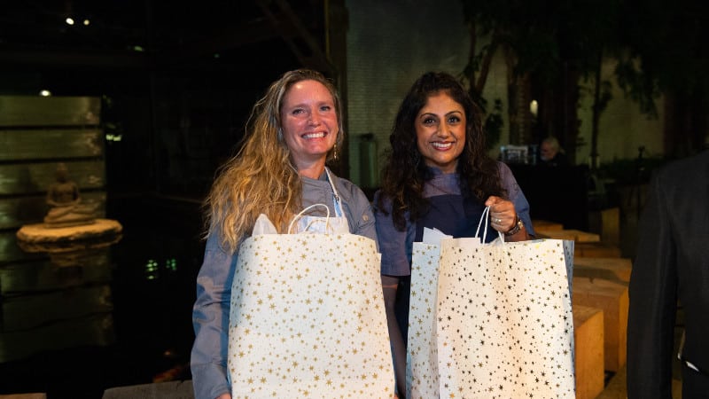 Chef Jessica Erin Byers and Chetna Macwan won the competition and were awarded a gift bag of prizes.
